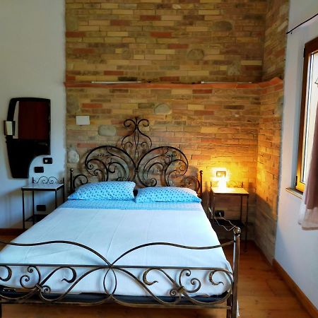 Casale Del Sole Panzió Cepagatti Kültér fotó